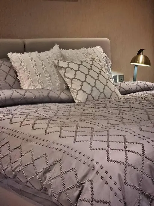 Amazing Business Bay Apartment B27 Dubai